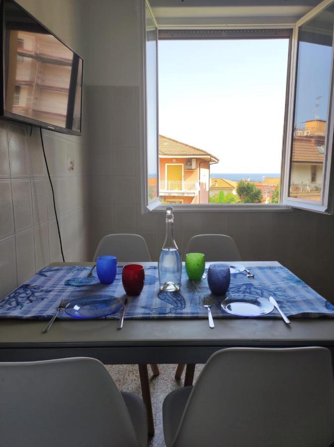 Vicino Al Mare Con Parcheggio Apartment *